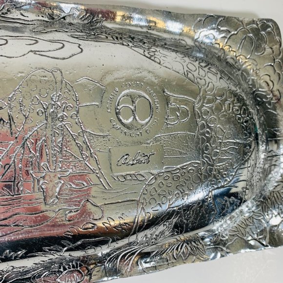 VTG Arthur Court Bread Serving Platter 18" Cast Aluminum Repousse Safari Signed - Picture 14 of 16